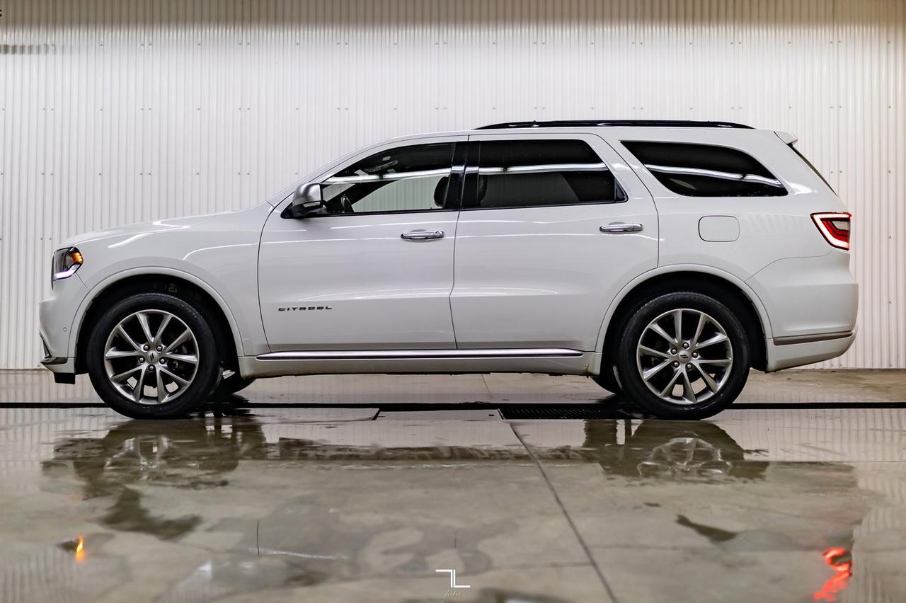 2019 Dodge Durango AWD Citadel Platinum Leather Roof Nav Red Deer AB