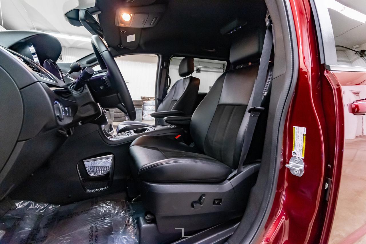 2019 Dodge Grand Caravan 35th Anniversary BCam Red Deer AB