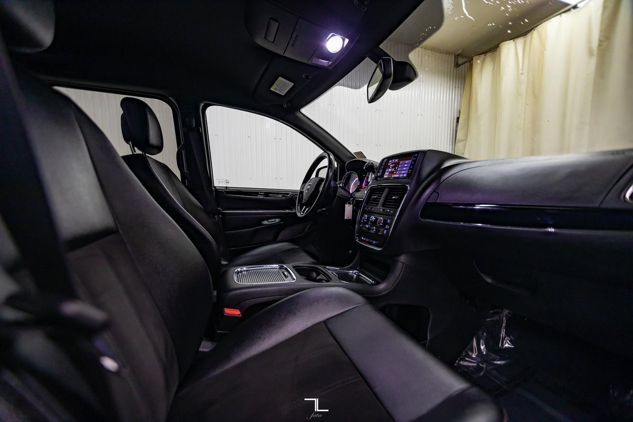 2019 Dodge Grand Caravan 35th Anniversary Leather BCam Red Deer AB