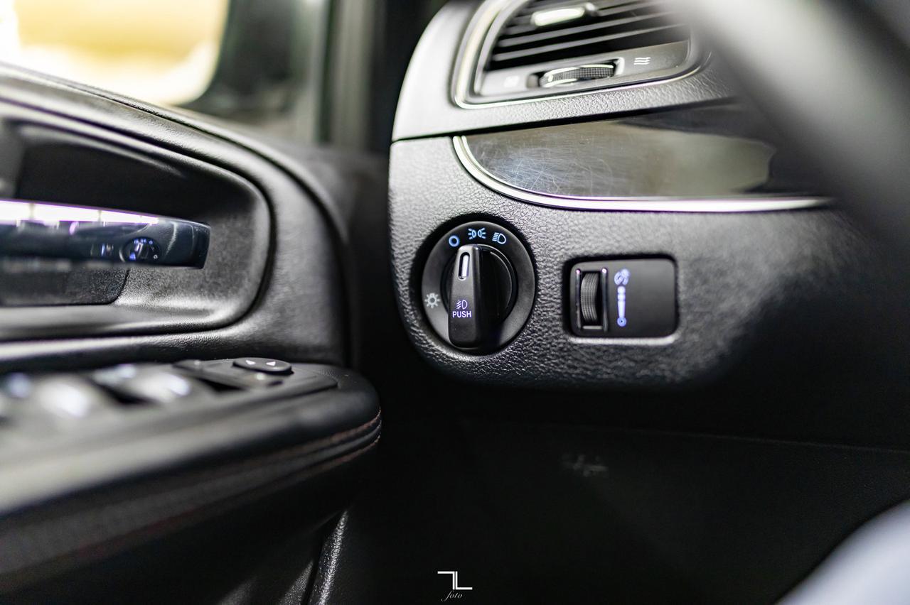 2019 Dodge Grand Caravan 35th Anniversary Leather BCam Red Deer AB