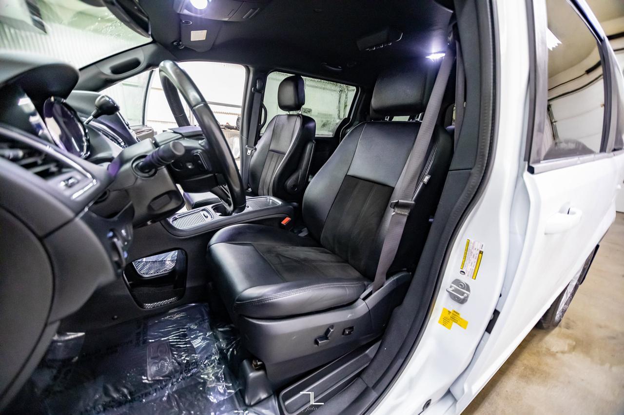 2019 Dodge Grand Caravan 35th Anniversary Leather BCam Red Deer AB