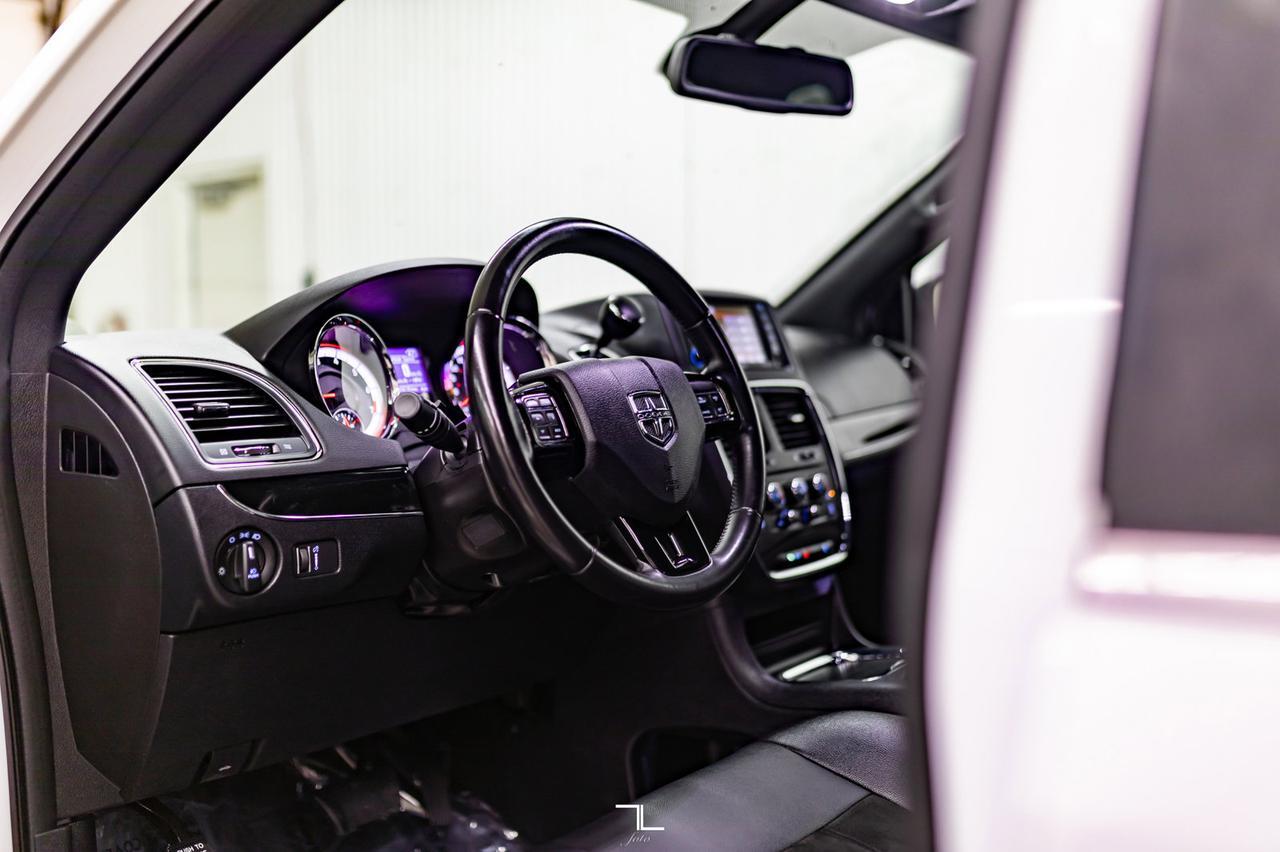 2019 Dodge Grand Caravan 35th Anniversary Leather BCam Red Deer AB