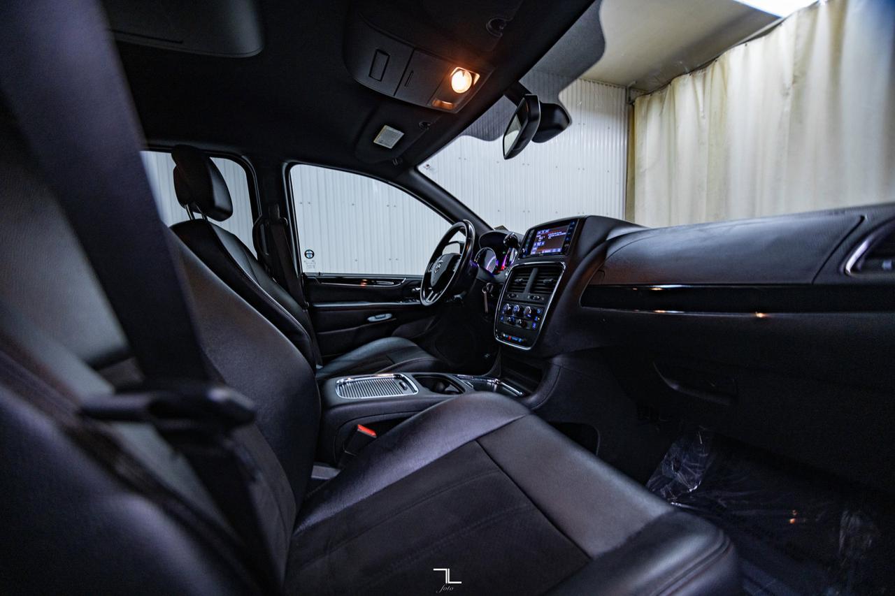 2019 Dodge Grand Caravan 35th Anniversary Leather DVD BCam Red Deer AB