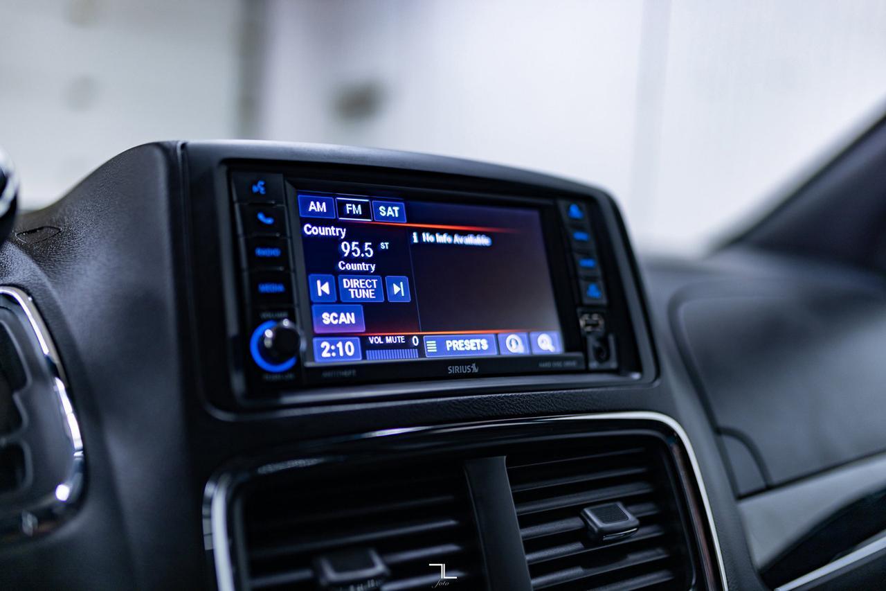 2019 Dodge Grand Caravan 35th Anniversary Leather DVD BCam Red Deer AB