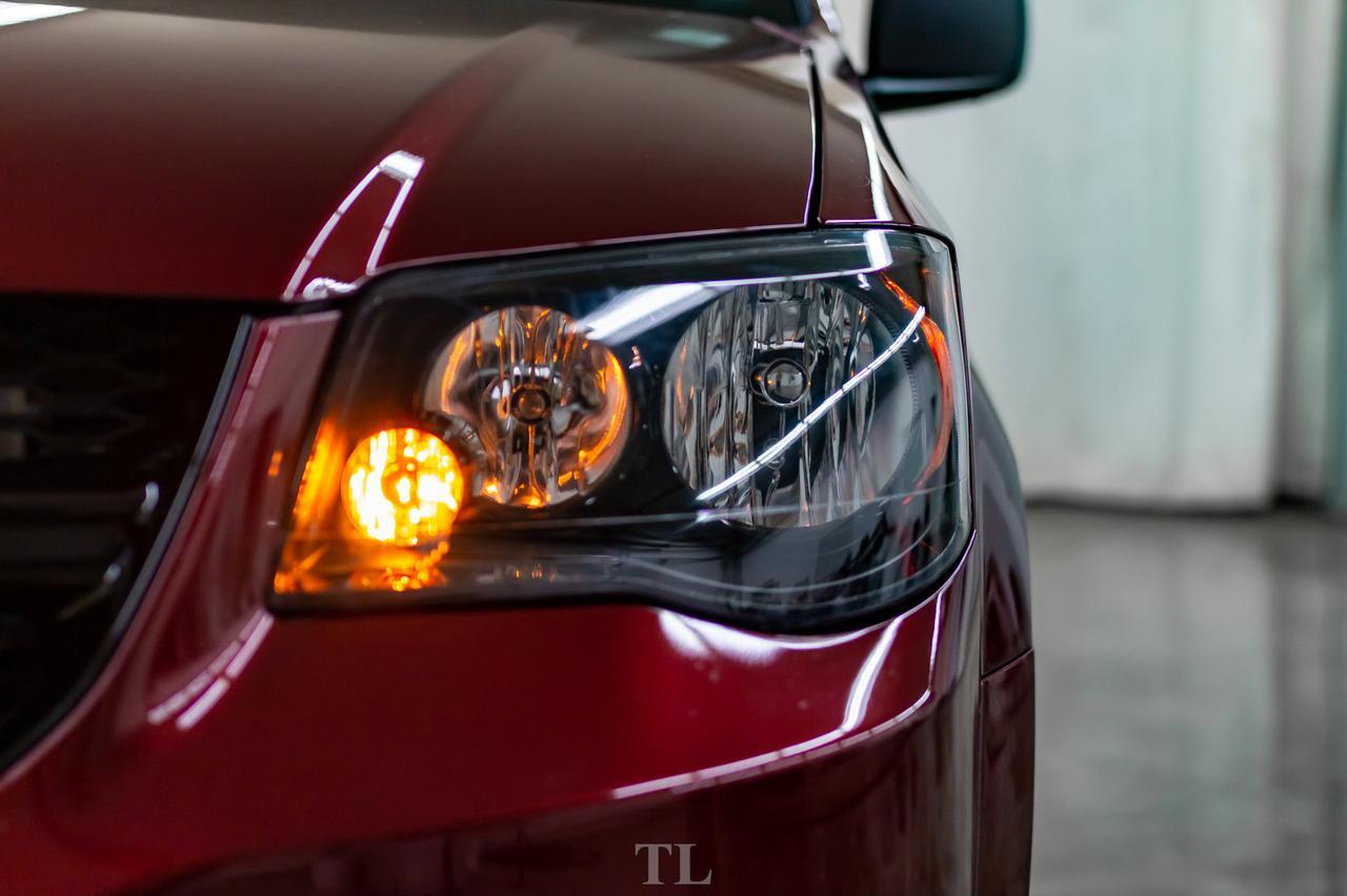 2019 Dodge Grand Caravan Blacktop BCam TV Red Deer AB