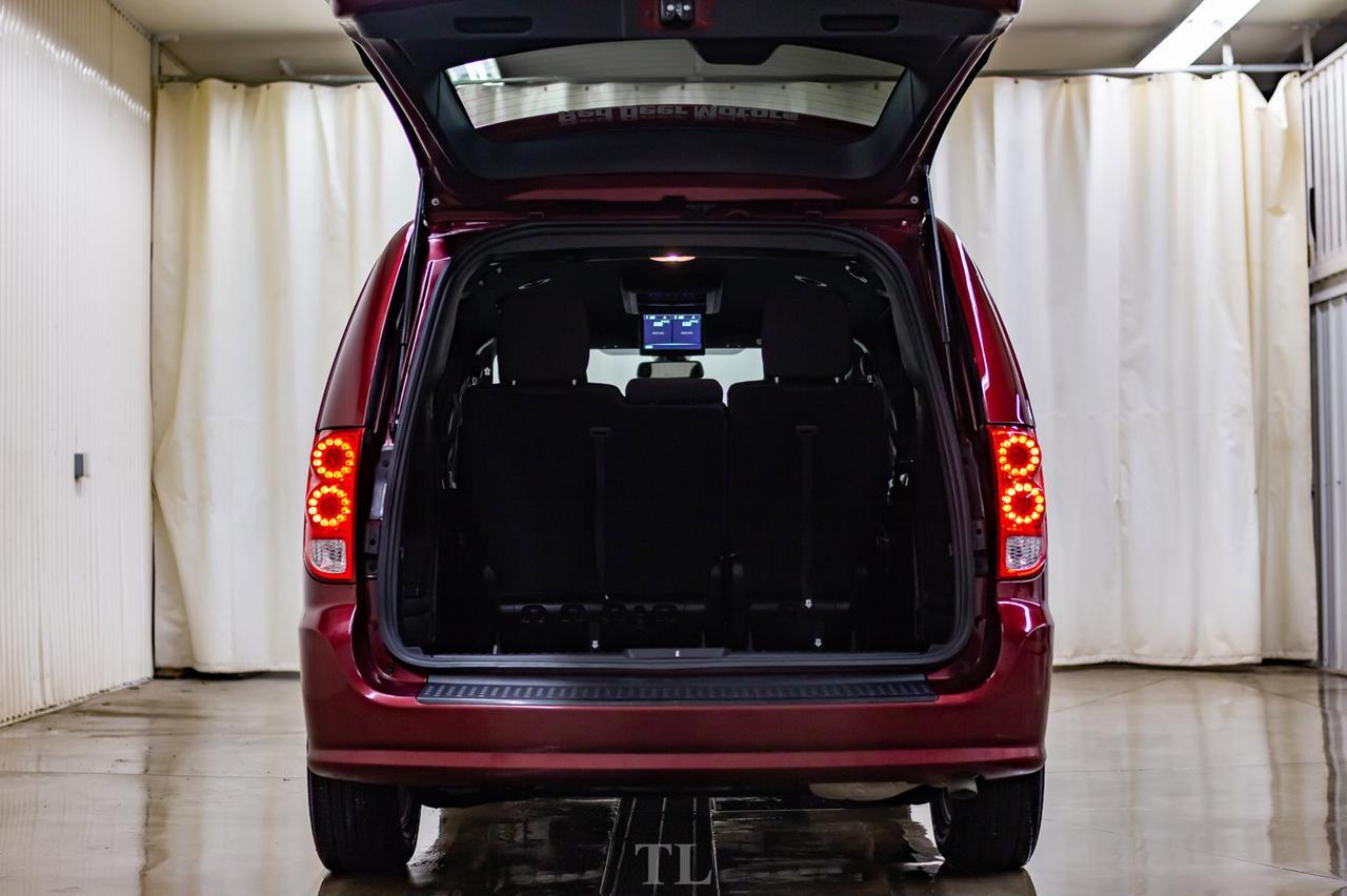 2019 Dodge Grand Caravan Blacktop BCam TV Red Deer AB