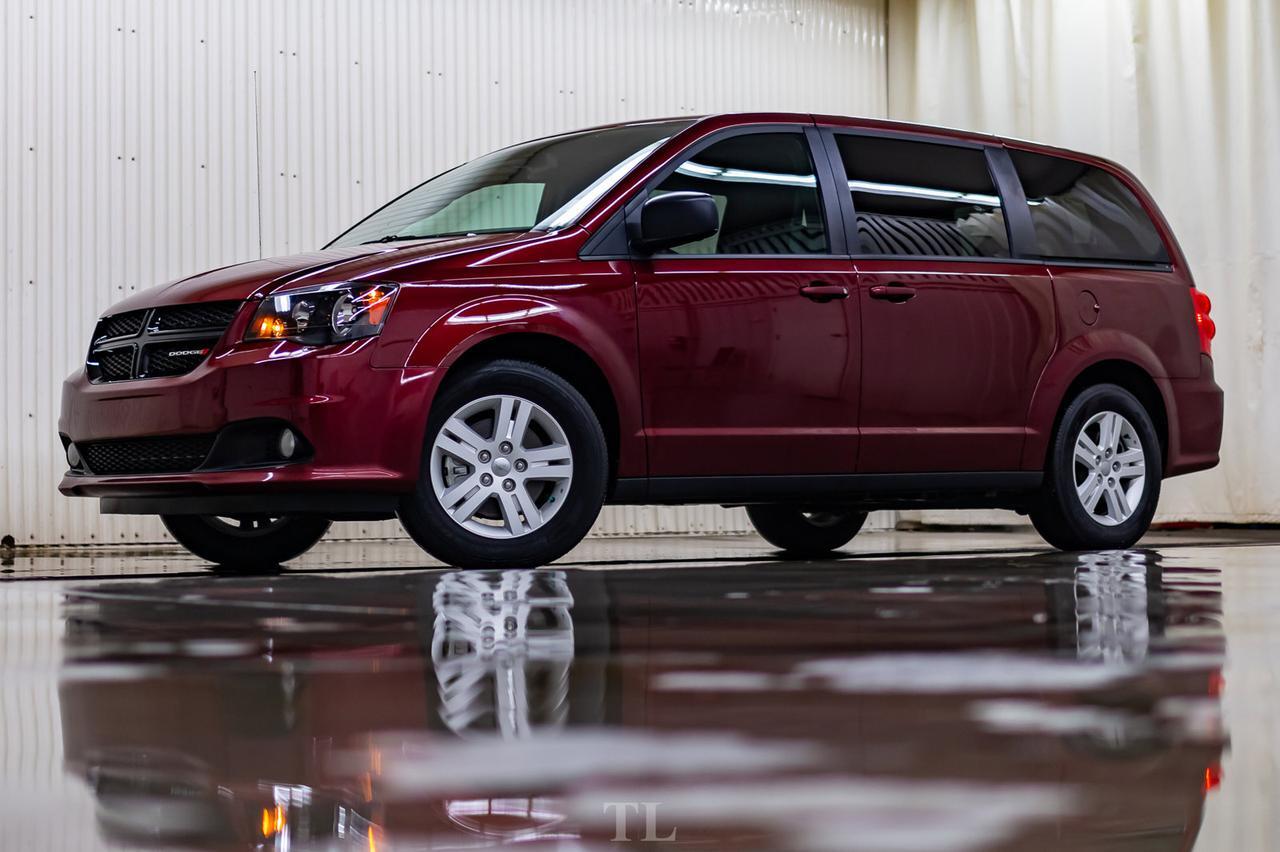 2019 Dodge Grand Caravan Blacktop BCam TV Red Deer AB