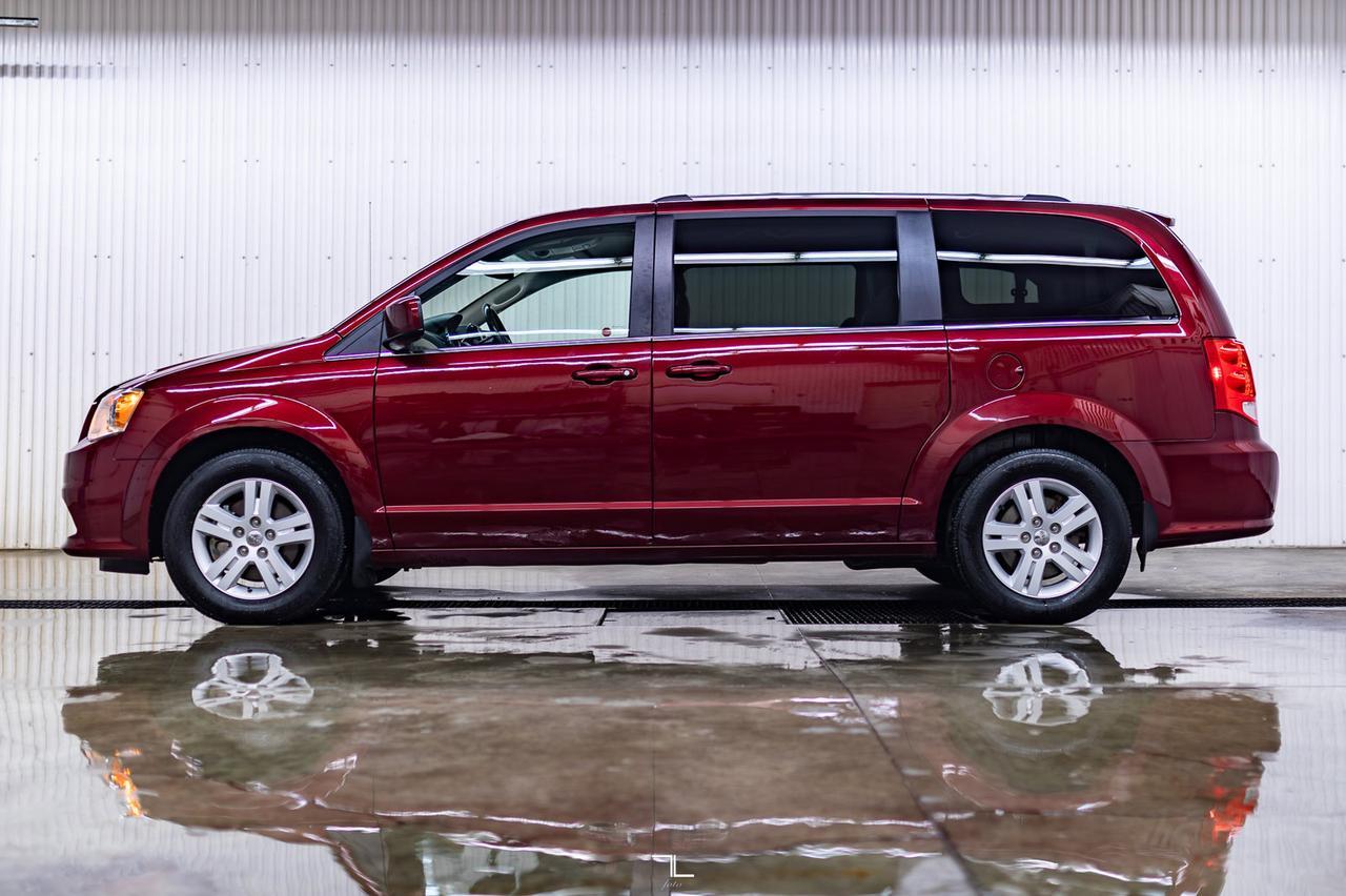 2019 Dodge Grand Caravan Crew Plus Leather DVD BCam Red Deer AB