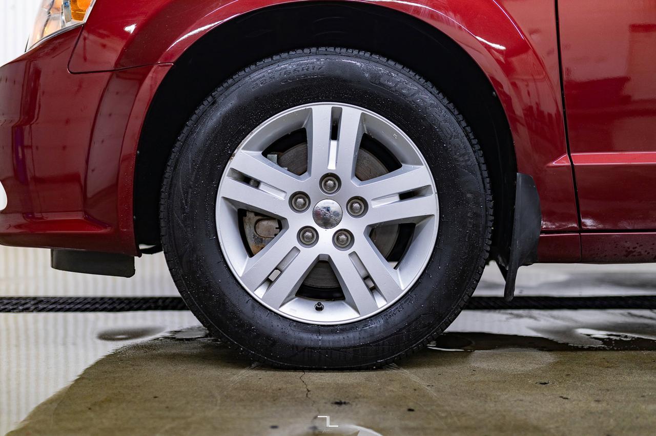 2019 Dodge Grand Caravan Crew Plus Leather DVD BCam Red Deer AB