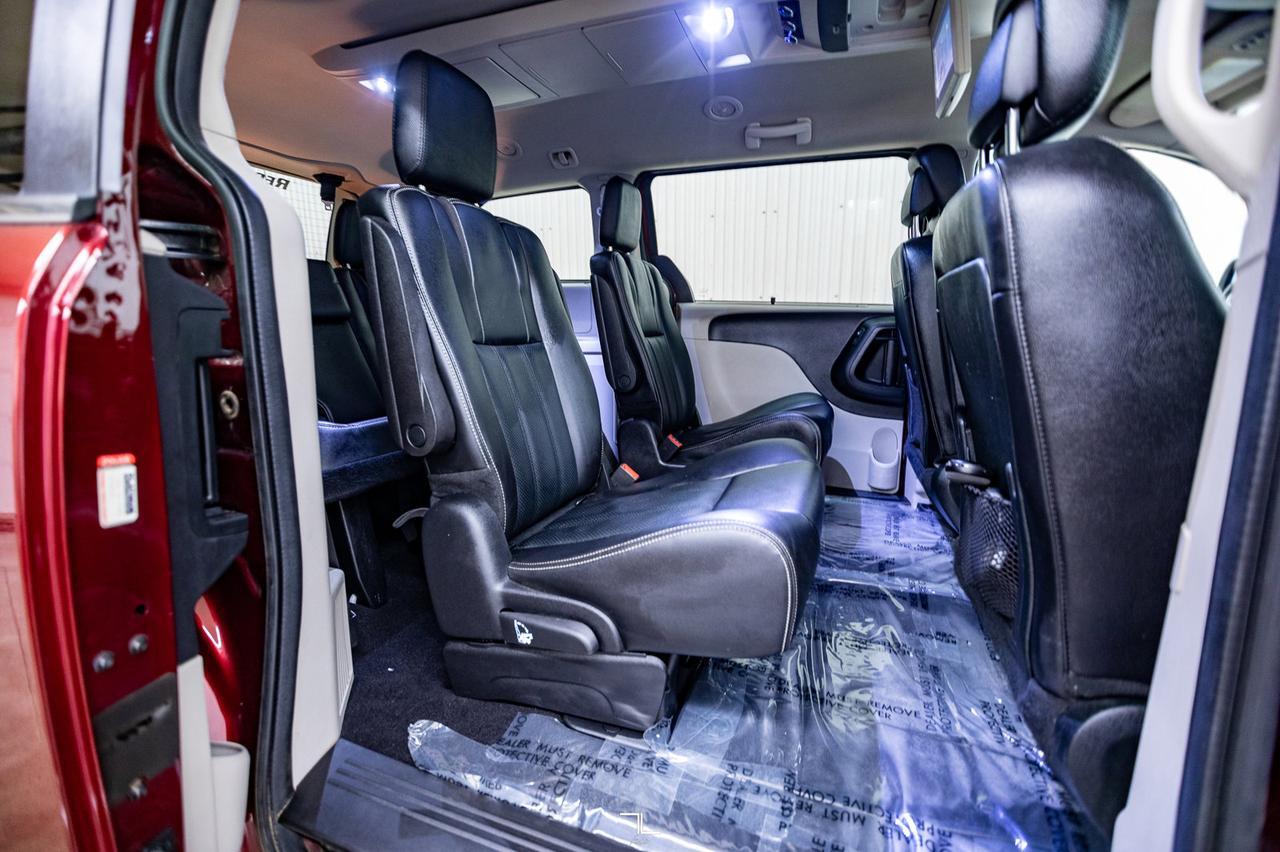 2019 Dodge Grand Caravan Crew Plus Leather DVD BCam Red Deer AB