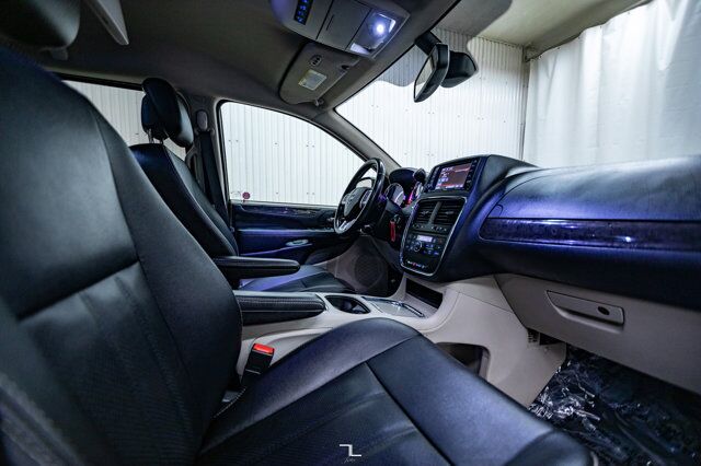 2019 Dodge Grand Caravan Crew Plus Leather DVD BCam Red Deer AB