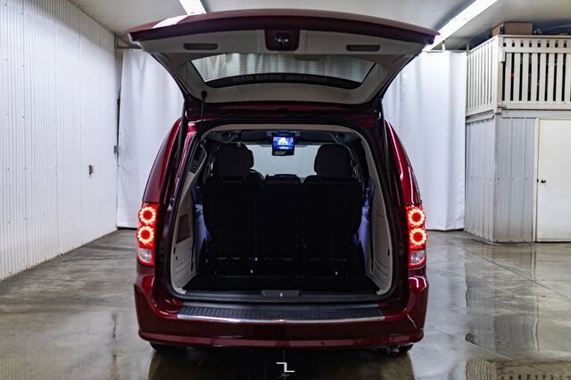 2019 Dodge Grand Caravan Crew Plus Leather DVD BCam Red Deer AB