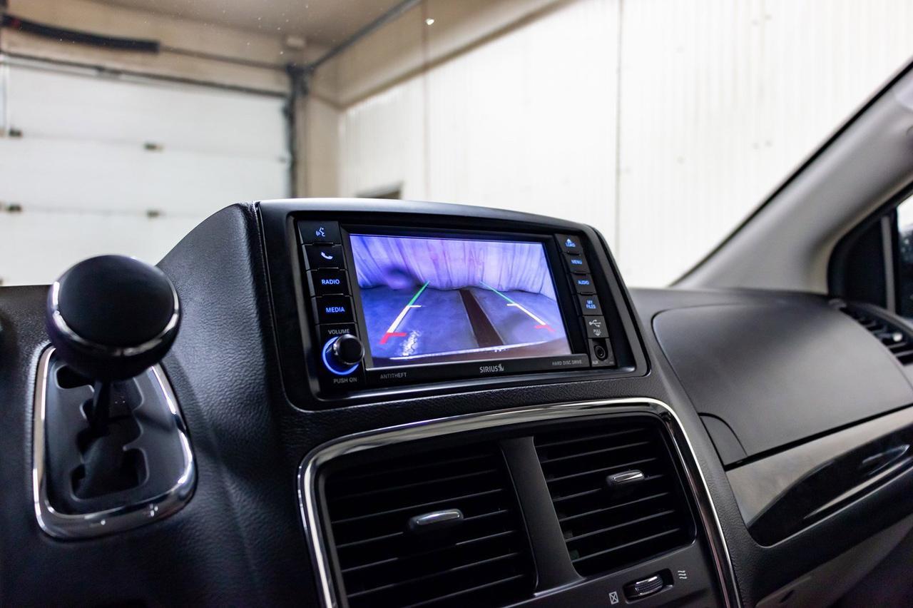 2019 Dodge Grand Caravan Crew Plus Leather Nav BCam Red Deer AB