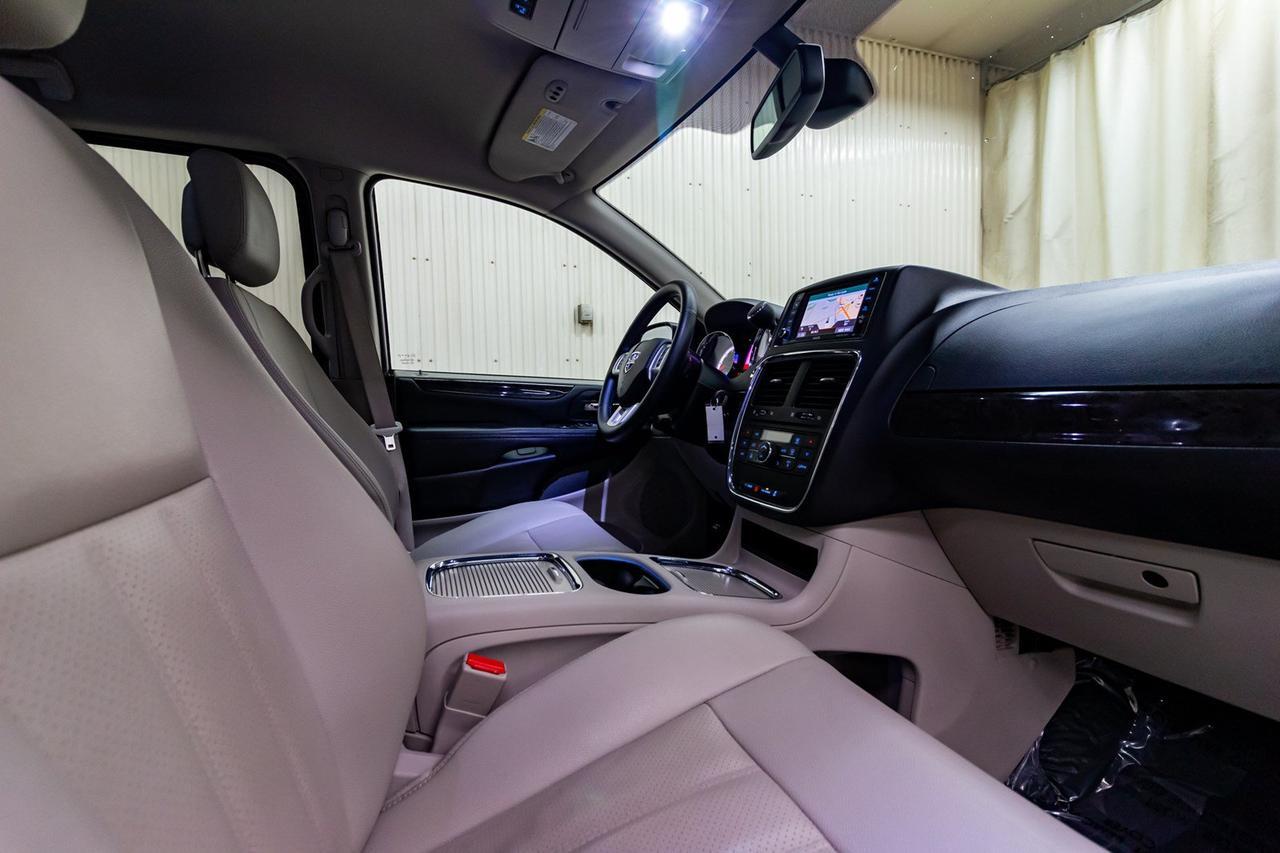 2019 Dodge Grand Caravan Crew Plus Leather Nav BCam Red Deer AB