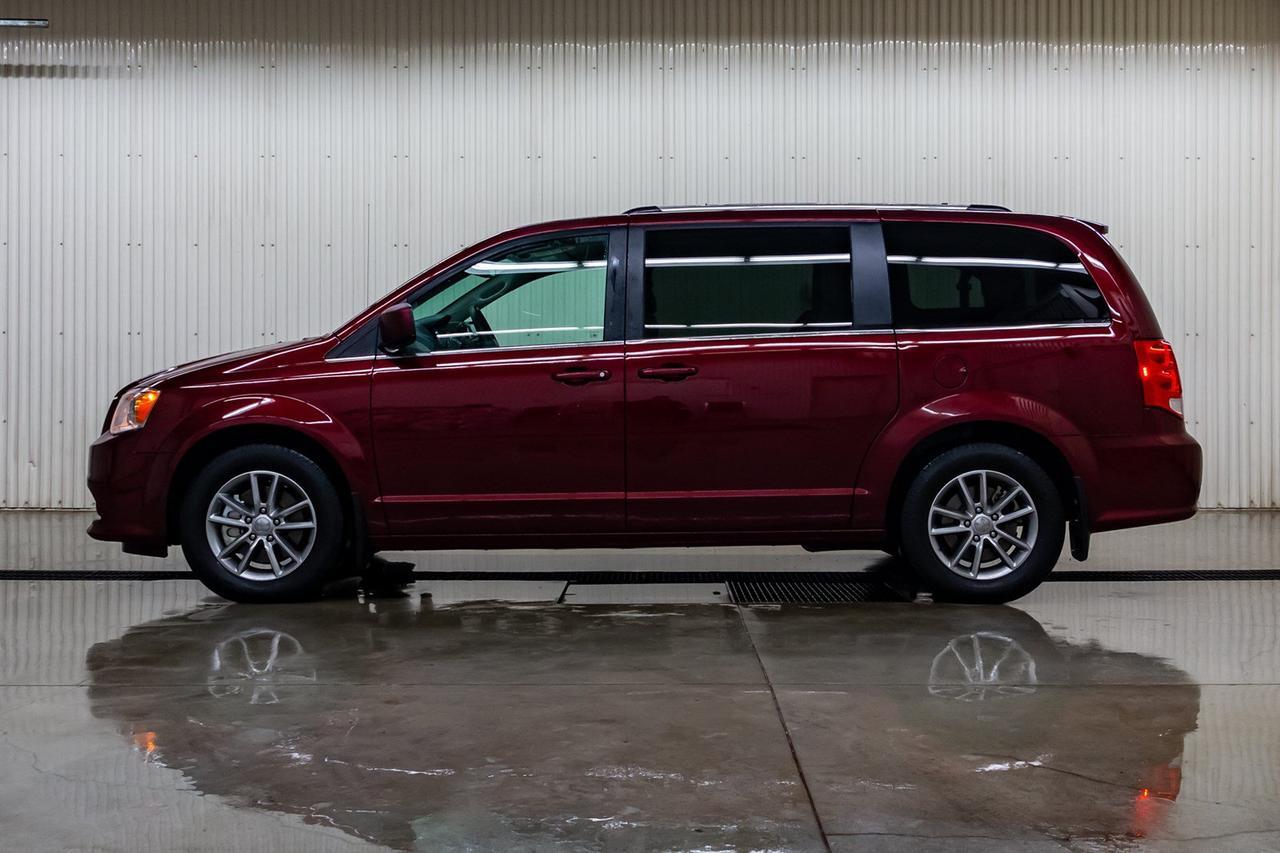 2019 Dodge Grand Caravan Crew Plus Leather Nav BCam Red Deer AB