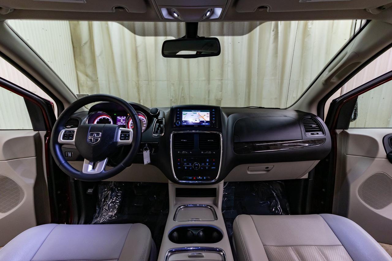2019 Dodge Grand Caravan Crew Plus Leather Nav BCam Red Deer AB