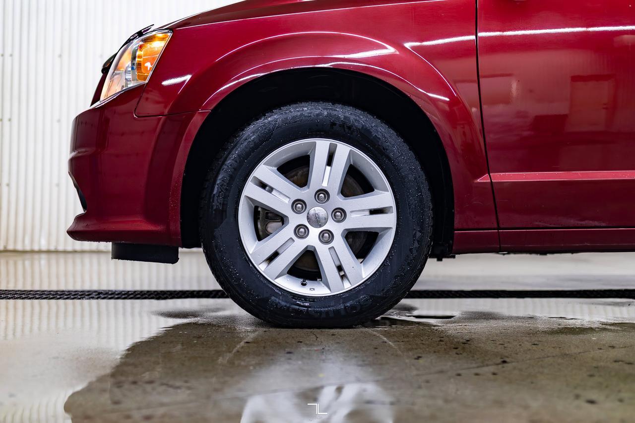 2019 Dodge Grand Caravan Crew Plus Leather Nav DVD BCam Red Deer AB