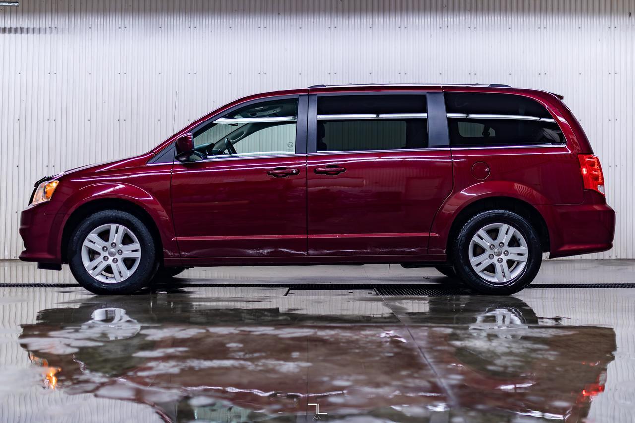 2019 Dodge Grand Caravan Crew Plus Leather Nav DVD BCam Red Deer AB