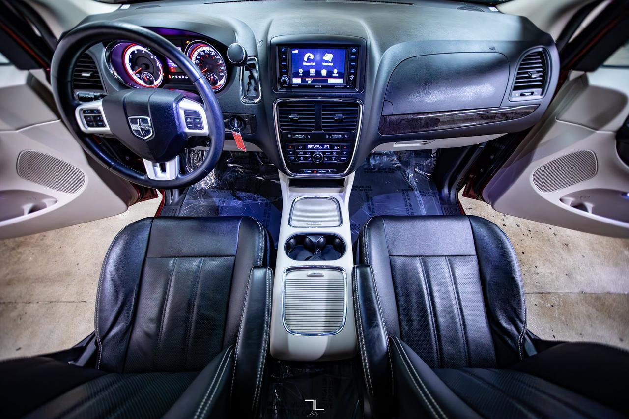 2019 Dodge Grand Caravan Crew Plus Leather Nav DVD BCam Red Deer AB