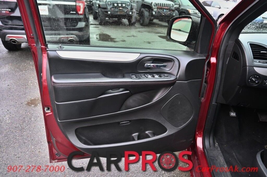 2019 Dodge Grand Caravan GT - 3.6L V6 - Auto Start - Power & Heated Leather Seats - Heated Steering Wheel - Navigation - Bluetooth - Back Up Camera - Cruise Control - Power Sliding Doors - 3rd Row - Seats 7 - Aluminum Wheels - Power Liftgate - Keyless Entry - Tow Pkg Anchorage AK