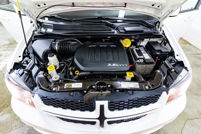 2019 Dodge Grand Caravan GT Leather BCam Red Deer AB