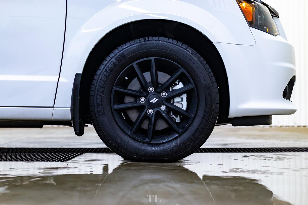 2019 Dodge Grand Caravan GT Leather Nav BCam Red Deer AB