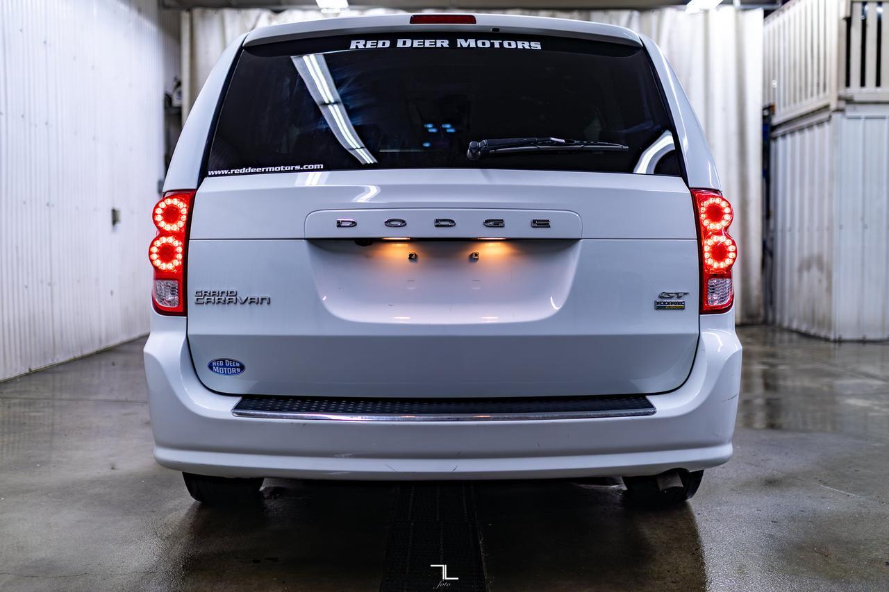 2019 Dodge Grand Caravan GT Leather Nav DVD BCam Red Deer AB