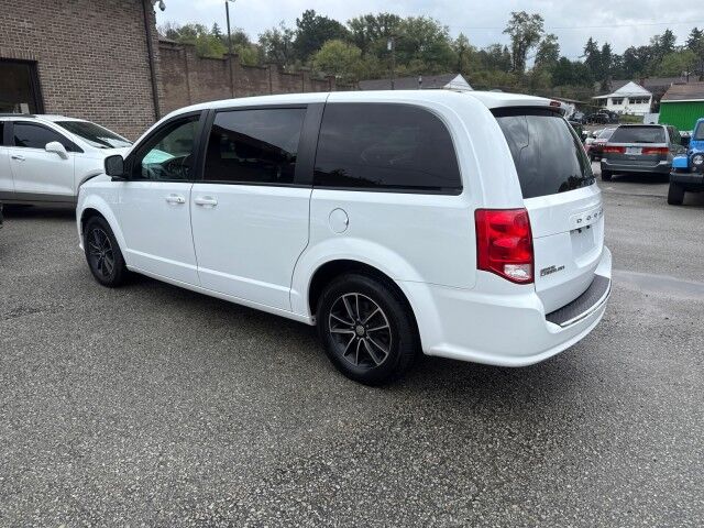 2019 Dodge Grand Caravan GT photo 3