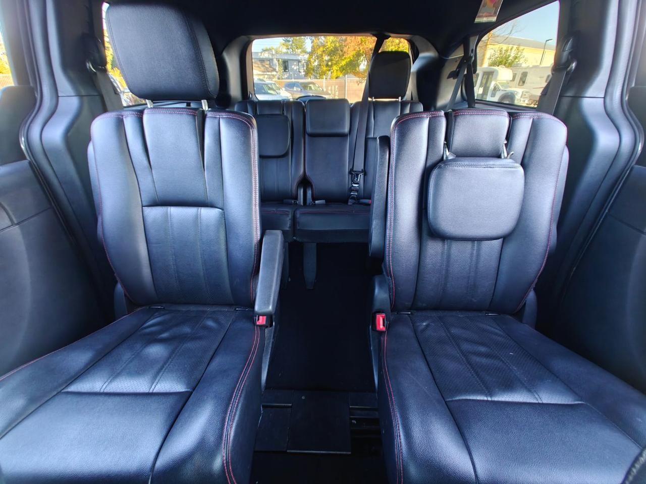 2019 Dodge Grand Caravan GT Hayden ID