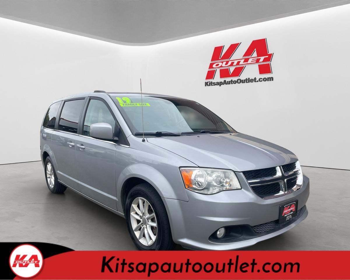 2019 Dodge Grand Caravan Passenger SXT Minivan 4D