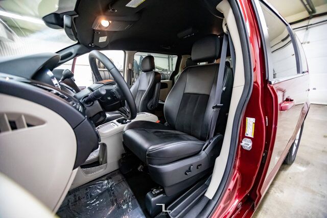 2019 Dodge Grand Caravan Premium Plus BCam Red Deer AB