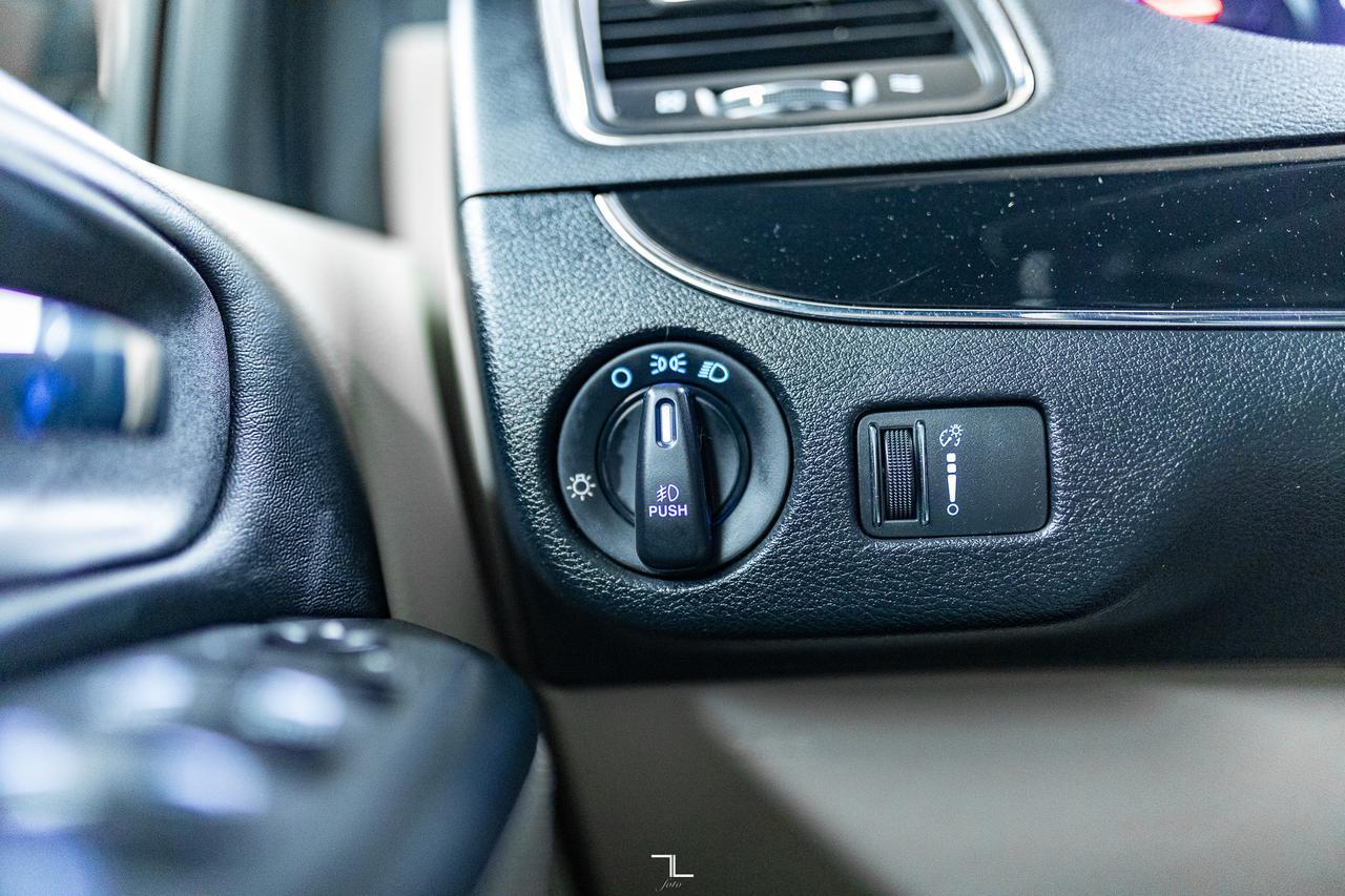 2019 Dodge Grand Caravan Premium Plus DVD BCam Red Deer AB