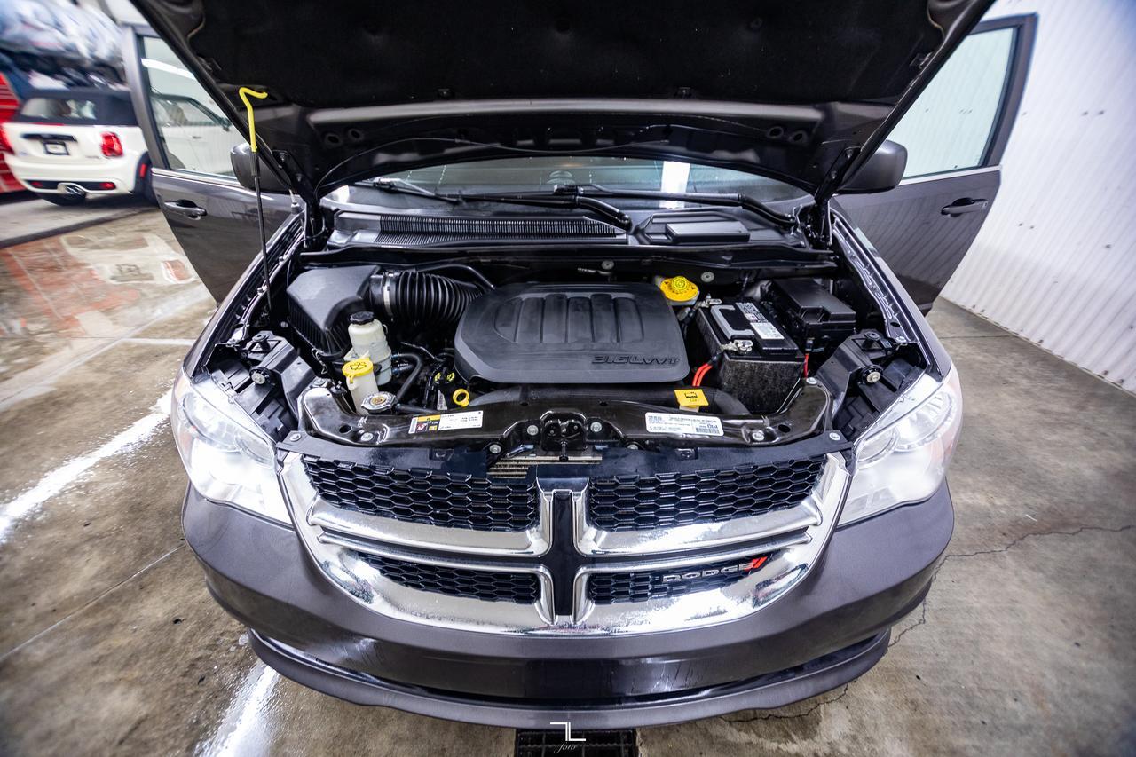 2019 Dodge Grand Caravan Premium Plus DVD BCam Red Deer AB