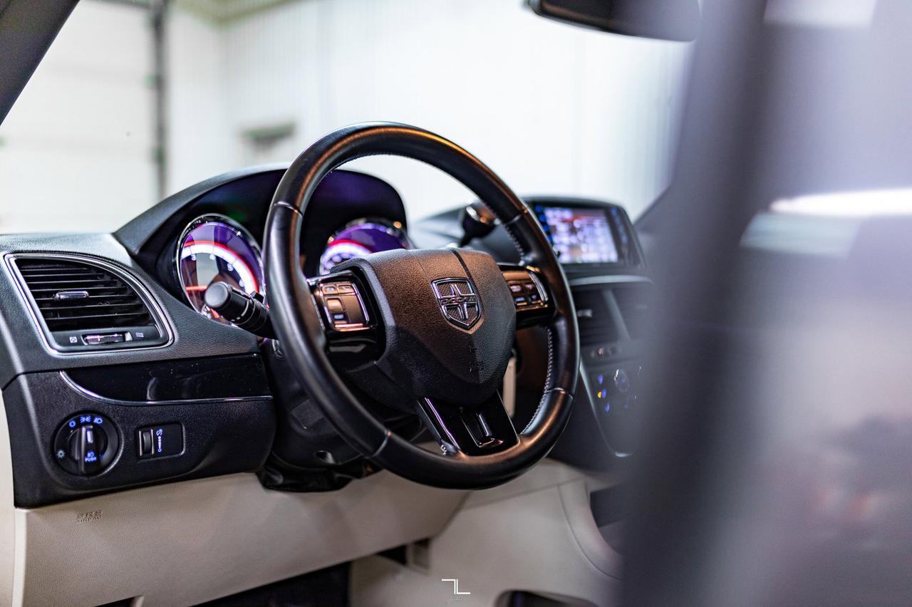 2019 Dodge Grand Caravan Premium Plus DVD BCam Red Deer AB