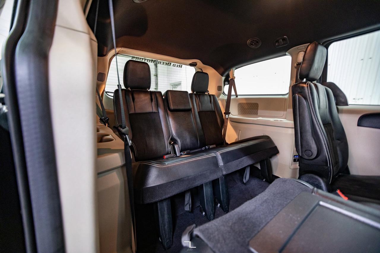 2019 Dodge Grand Caravan Premium Plus DVD BCam Red Deer AB