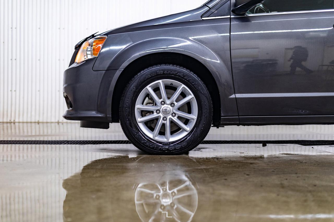 2019 Dodge Grand Caravan Premium Plus DVD BCam Red Deer AB
