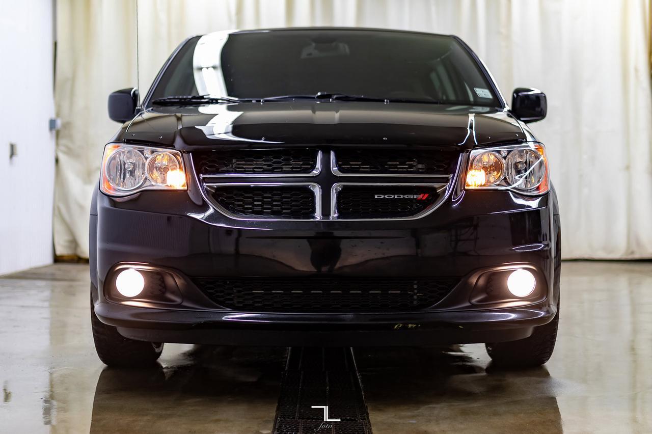 2019 Dodge Grand Caravan Premium Plus Leather BCam DVD Red Deer AB