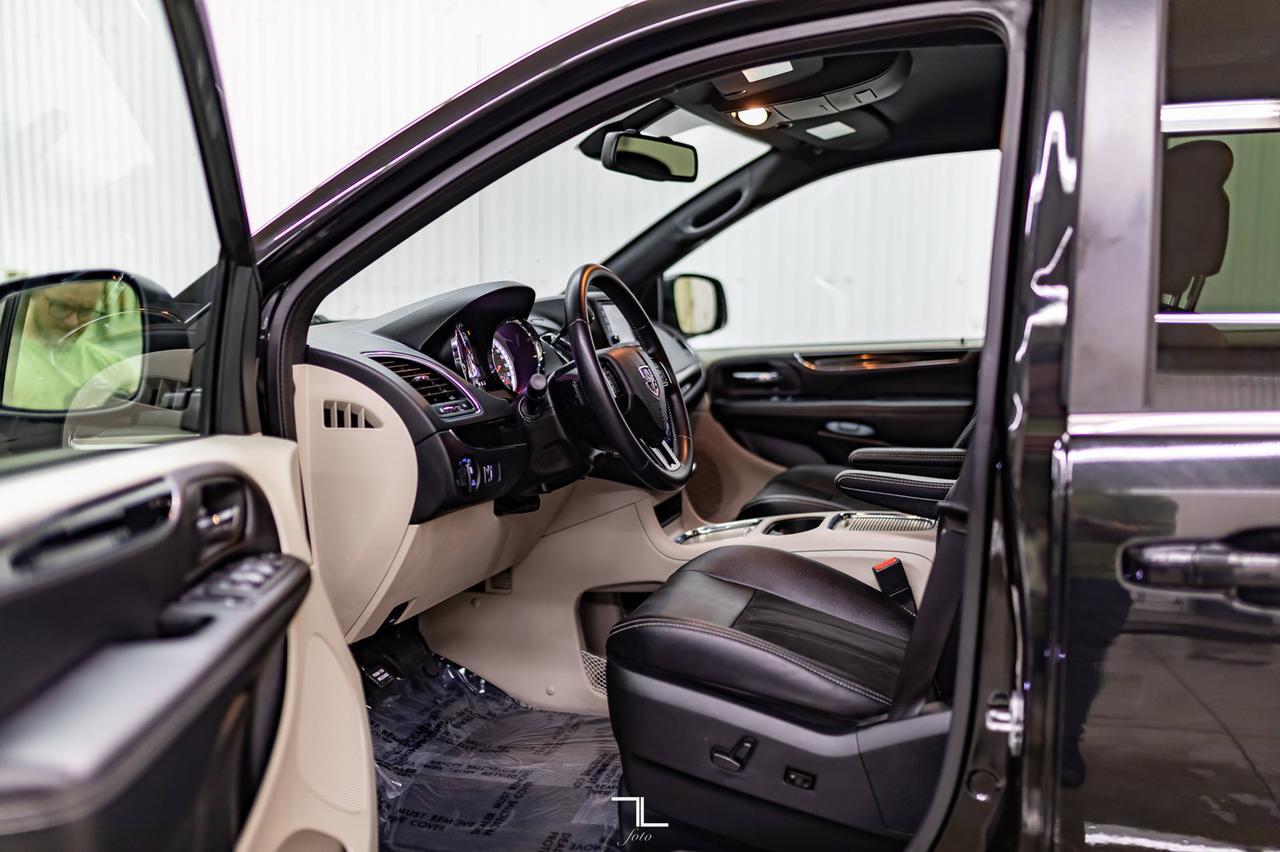 2019 Dodge Grand Caravan Premium Plus Leather BCam DVD Red Deer AB