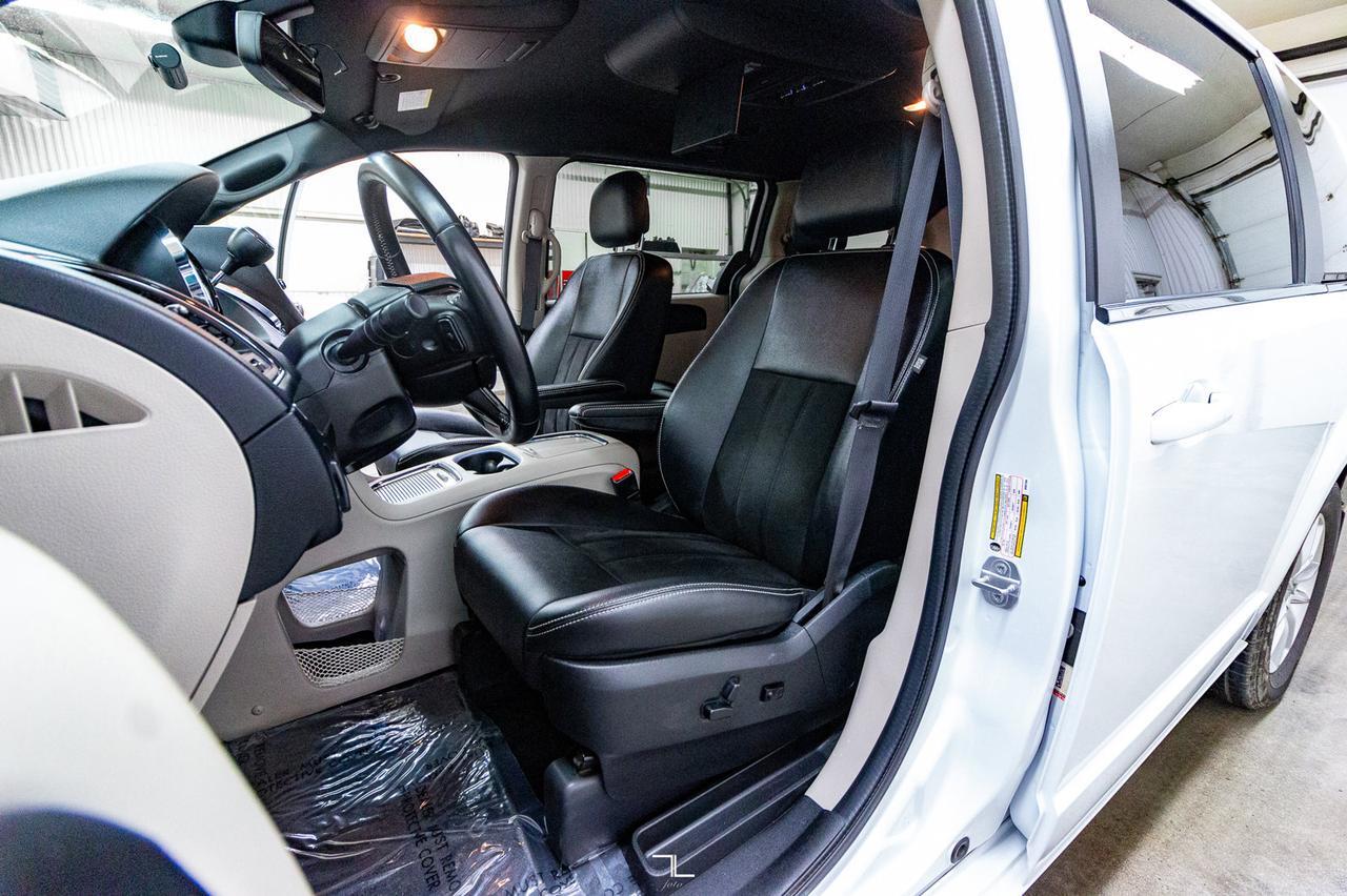 2019 Dodge Grand Caravan Premium Plus Leather DVD BCam Red Deer AB