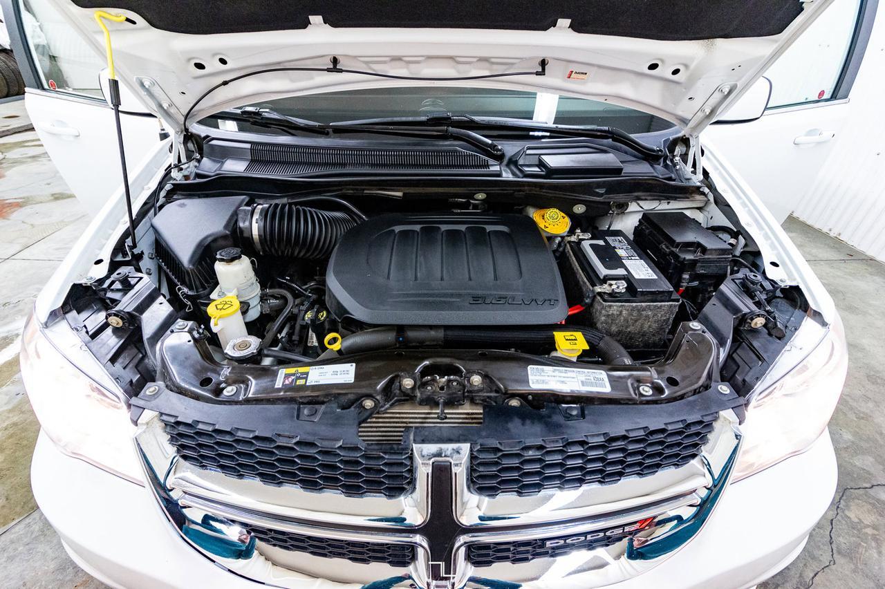 2019 Dodge Grand Caravan Premium Plus Leather DVD BCam Red Deer AB