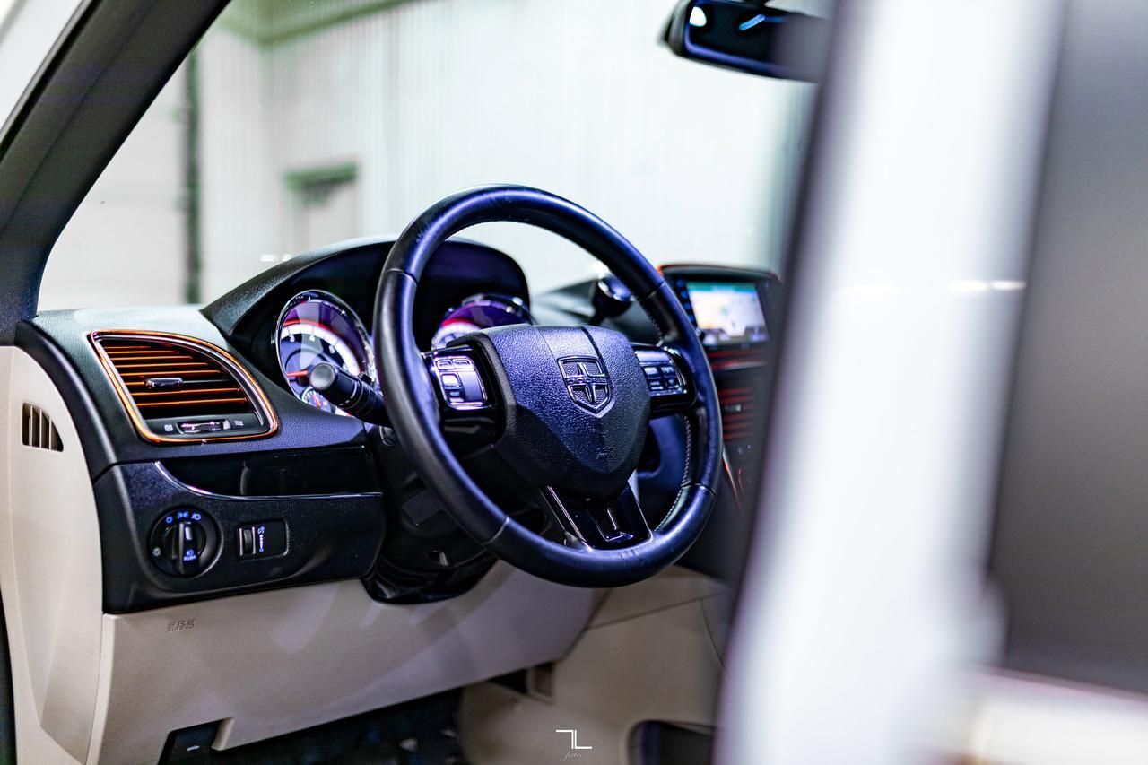 2019 Dodge Grand Caravan Premium Plus Nav BCam Red Deer AB