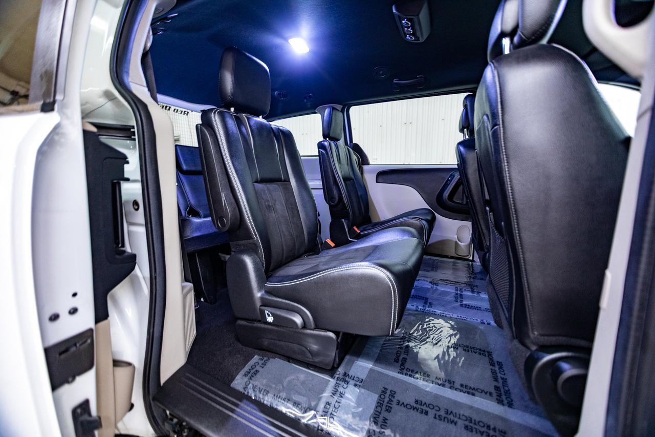 2019 Dodge Grand Caravan Premium Plus Nav BCam Red Deer AB