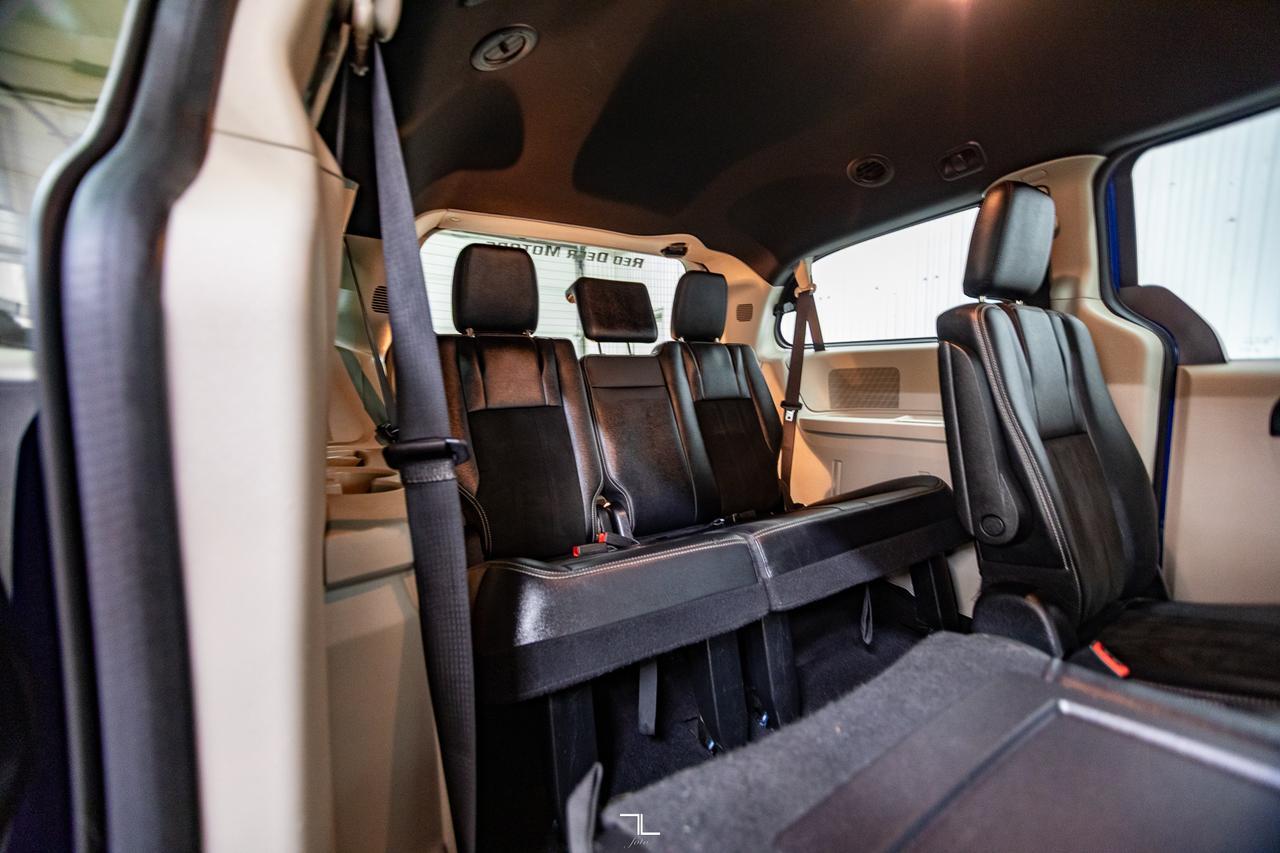 2019 Dodge Grand Caravan Premium Plus TV BCam Power Doors Red Deer AB