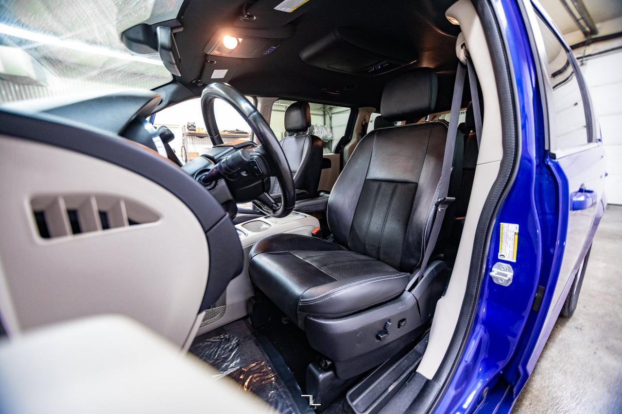 2019 Dodge Grand Caravan Premium Plus TV BCam Power Doors Red Deer AB