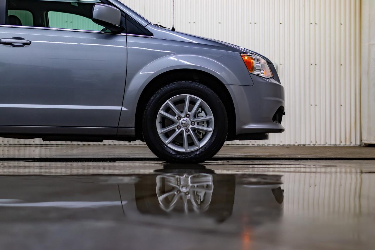 2019 Dodge Grand Caravan Premium Plus TV BCam Red Deer AB