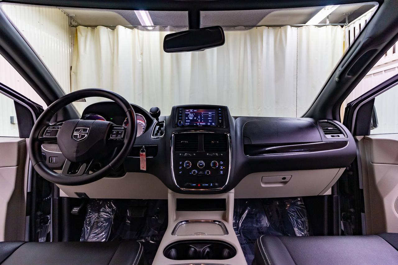 2019 Dodge Grand Caravan Premium Plus TV BCam Red Deer AB