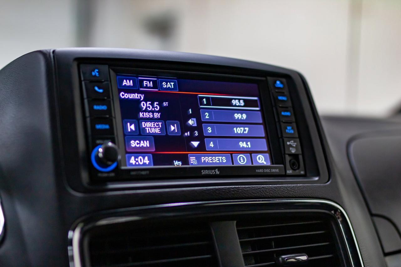 2019 Dodge Grand Caravan Premium Plus TV BCam Red Deer AB