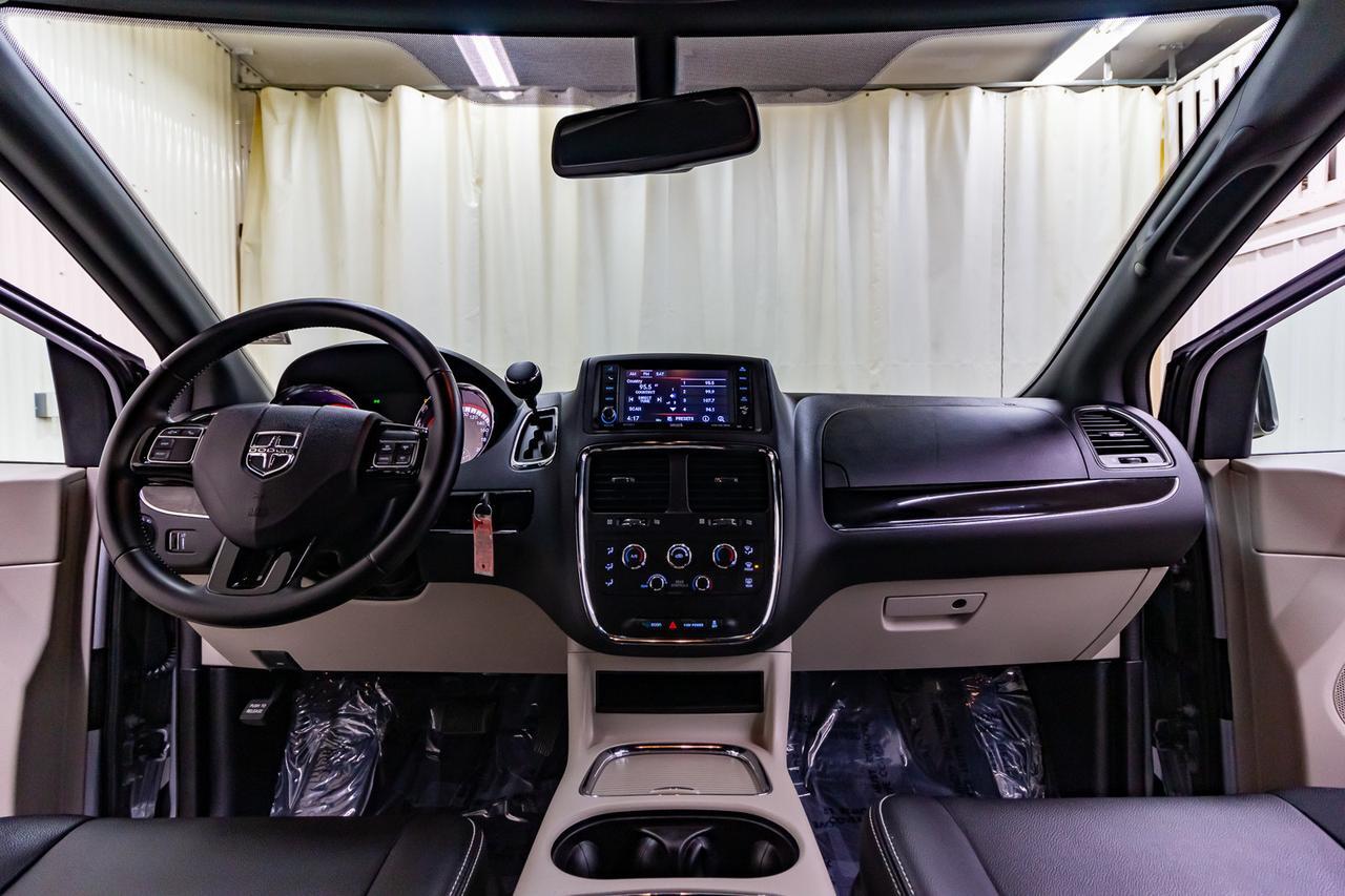 2019 Dodge Grand Caravan Premium Plus TV BCam Red Deer AB