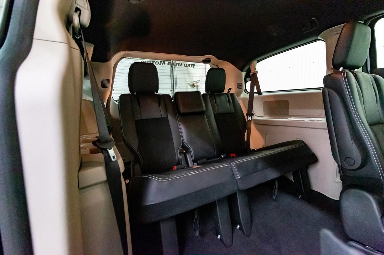 2019 Dodge Grand Caravan Premium Plus TV BCam Red Deer AB