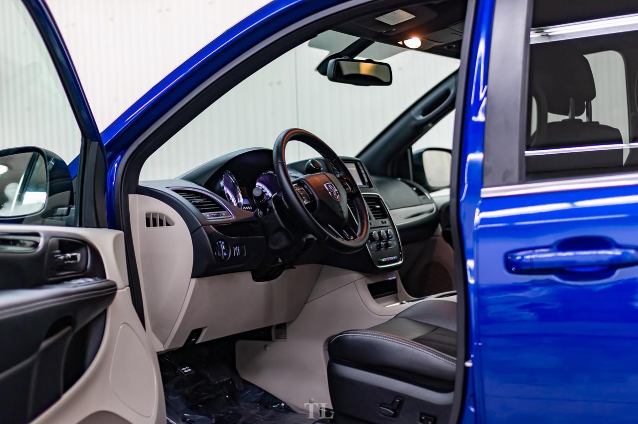 2019 Dodge Grand Caravan Premium Plus TV DVD BCam Red Deer AB